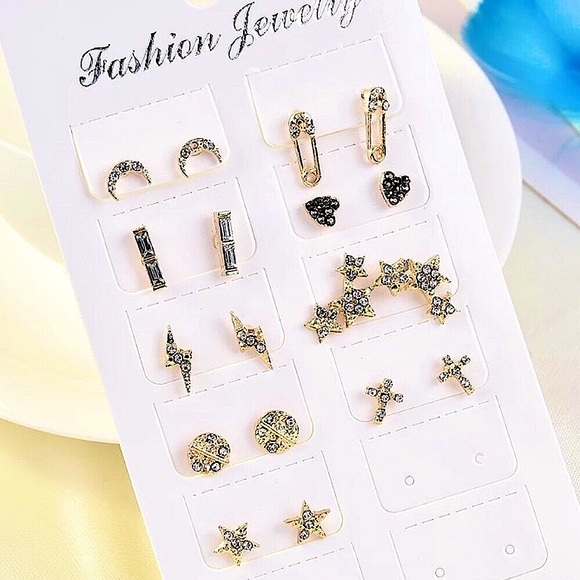 Jewelry - Crystal star safety pin earring set⚡️(9 pairs)